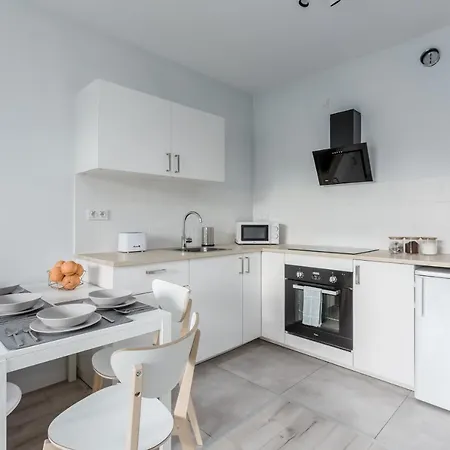 Warsaw City Apartments * Varşova